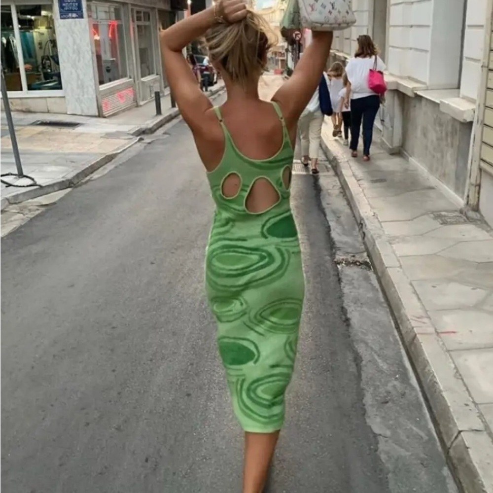 House of Sunny Green Sweater Dress | Size Small | measurements in description